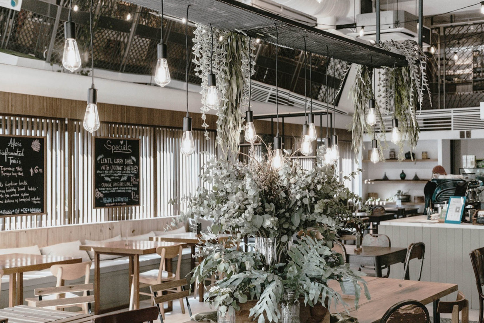 19 Best Vegetarian & Vegan Restaurants In Singapore (2021)