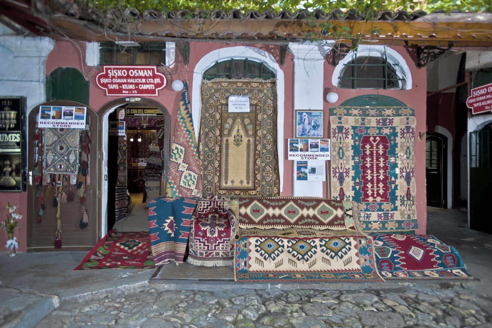 21 Best Places To Shop In Istanbul's Grand Bazaar