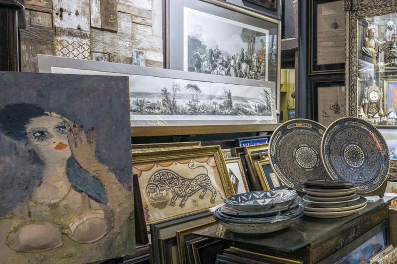 best shops istanbul grand bazaar sofa art and antiques - Luxa Terra